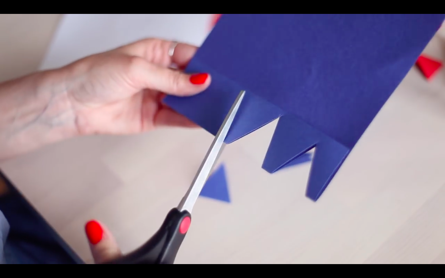 Source : Youmakefashion