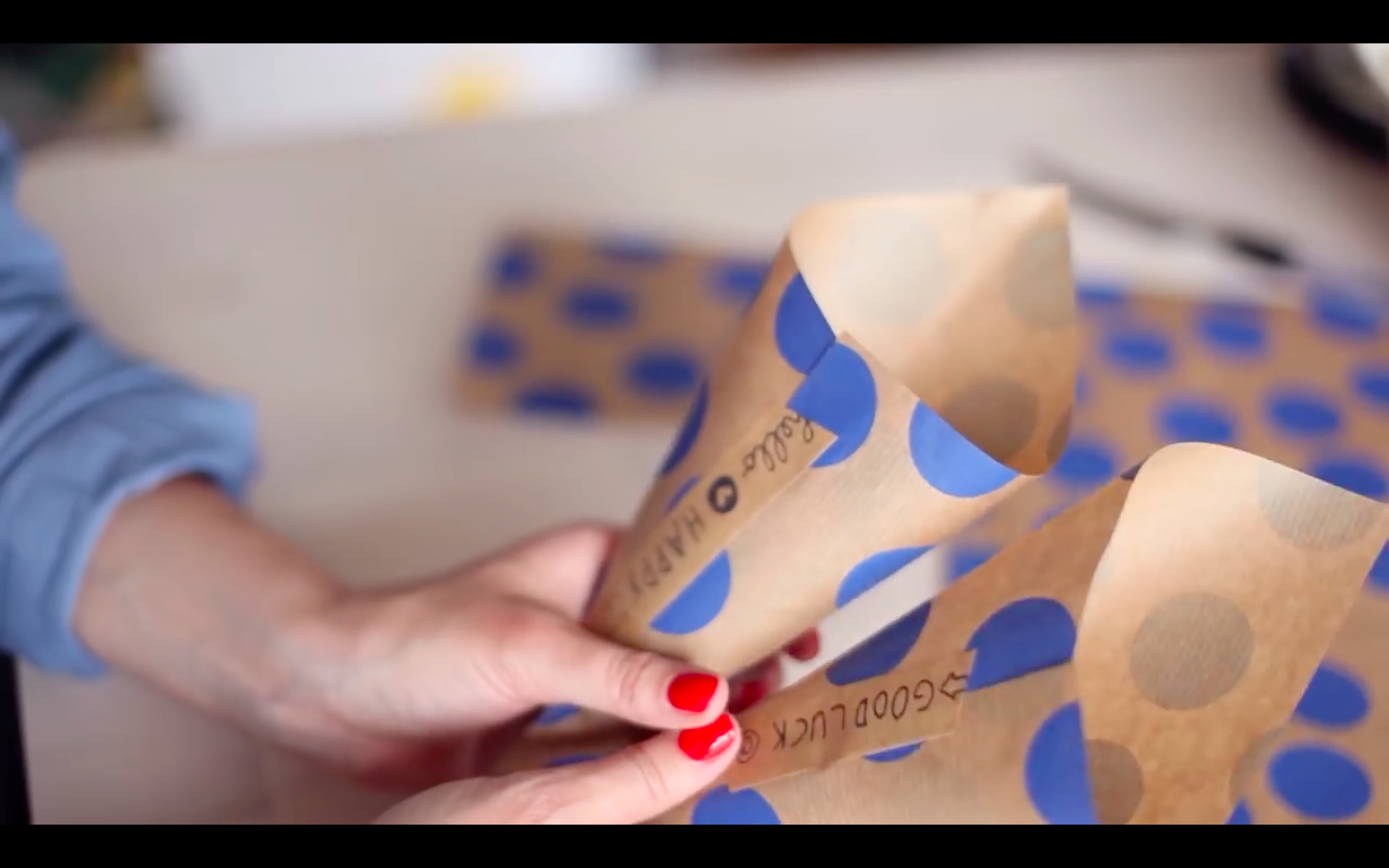 Source : Youmakefashion