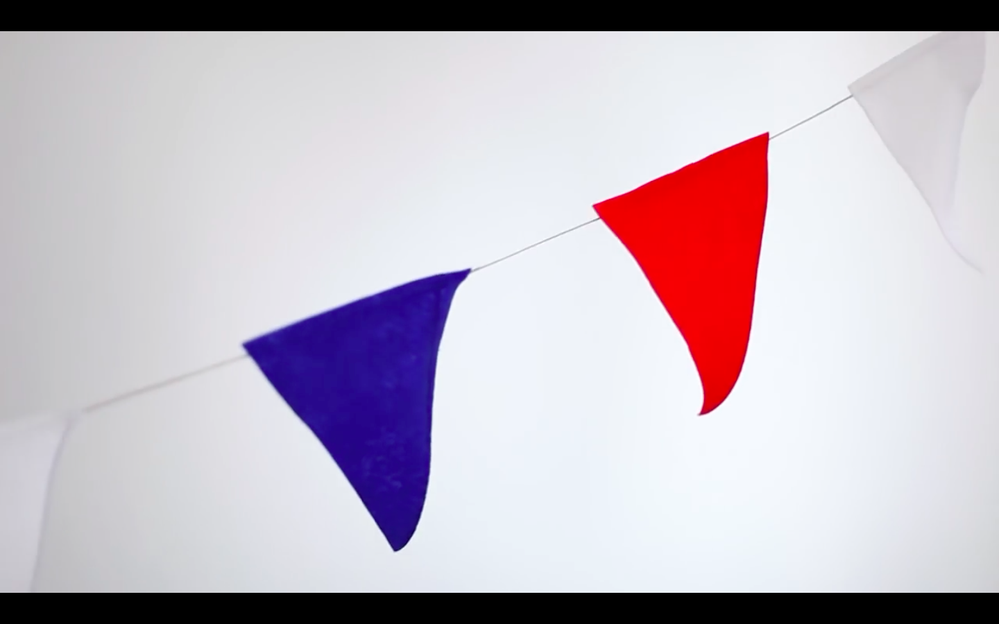 Source : Youmakefashion