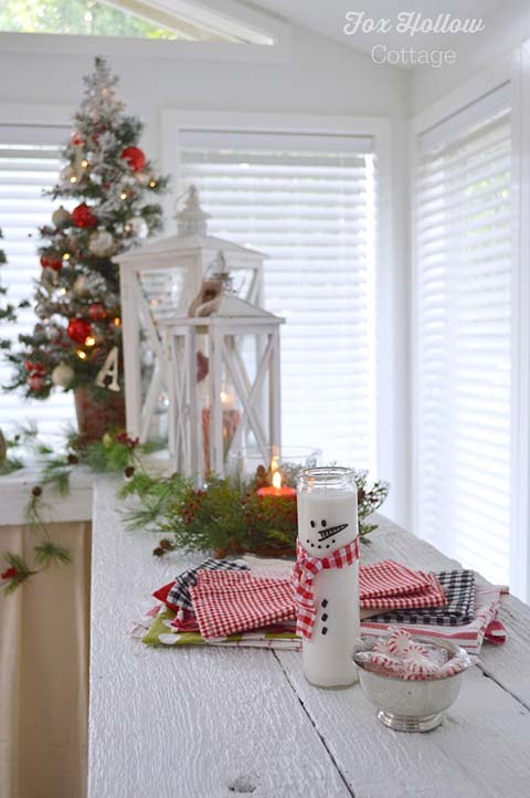 fowhollowcottage.com