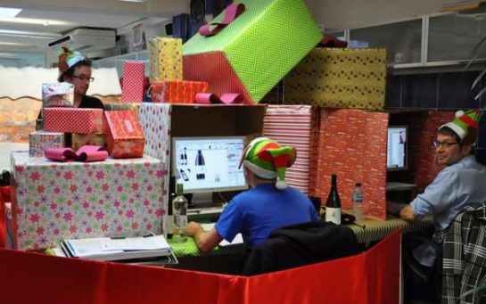 15 idées pour décorer votre bureau aux couleurs de Noël