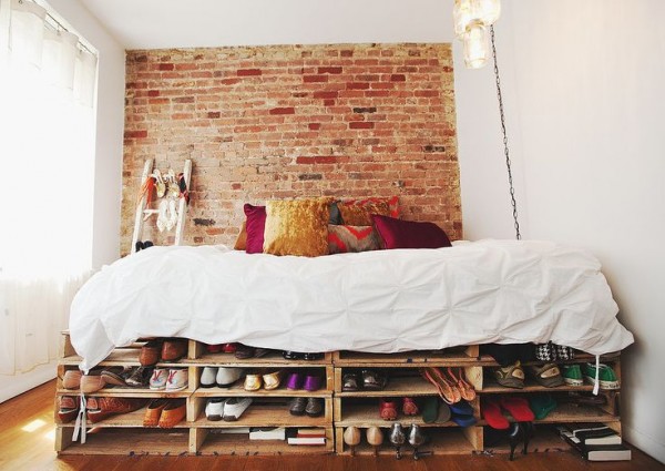 lit-en-palette-rangement-chaussures