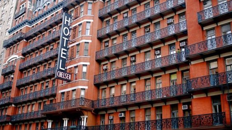 hôtel hanté