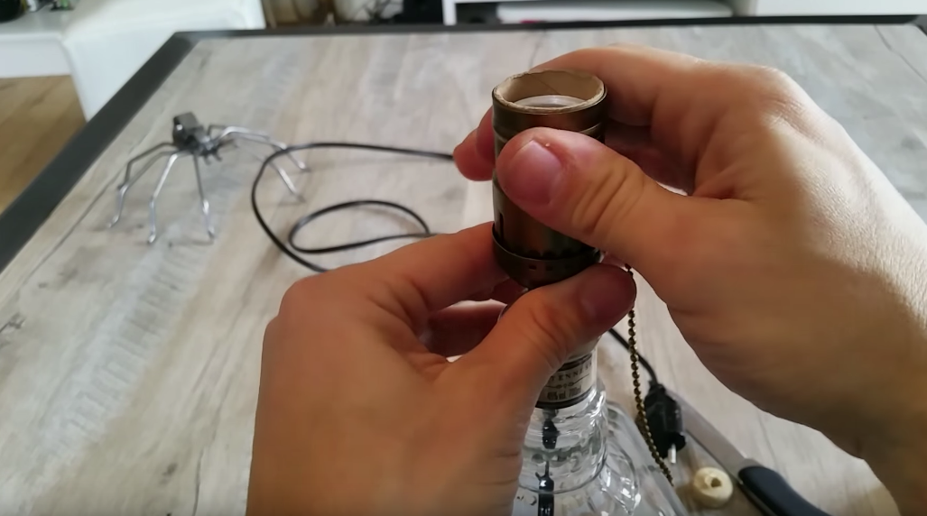 bouteille whisky lampe