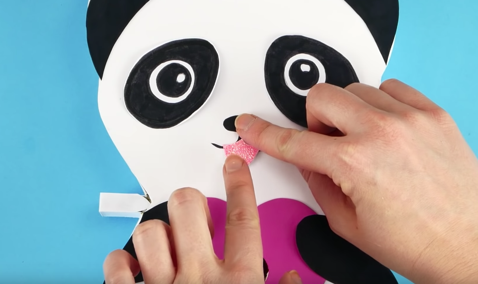 distributeur de bonbons panda