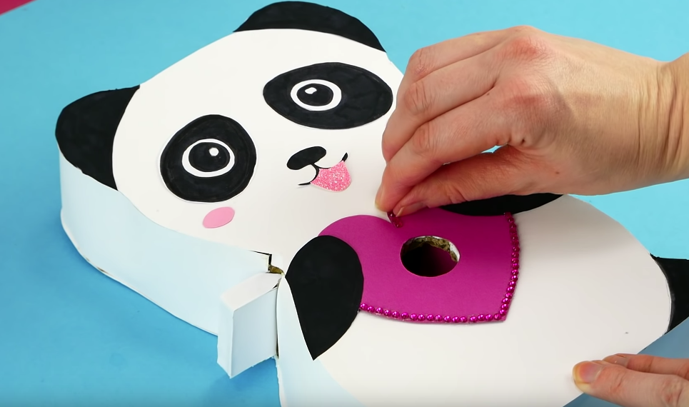 distributeur de bonbons panda