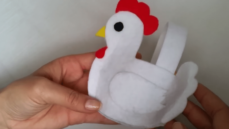 panier poule pour Pâques