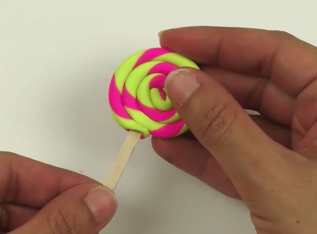 gomme colorée