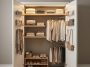 Organiser dressing petit espace : 3 astuces pour transformer un placard de 60cm en vrai dressing
